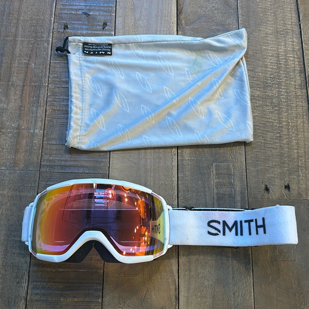 SMITH Grom Snow Ski Goggles White + Red Sensor Mirror Lens, kids youth toddler